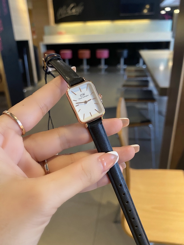 ブランド時計全体デザイン